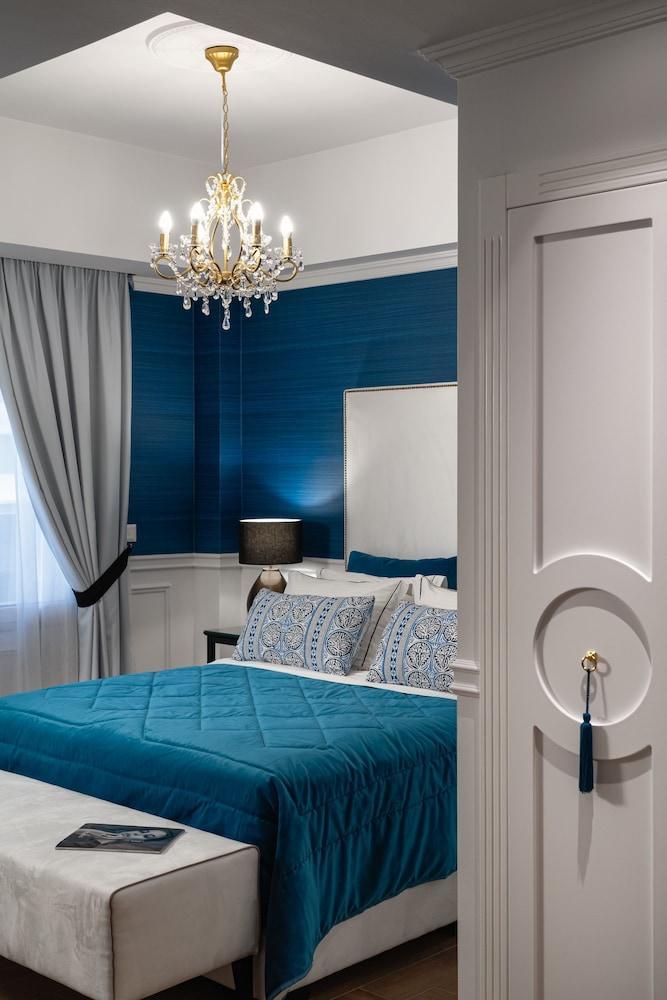 Evripides Hotel 2*