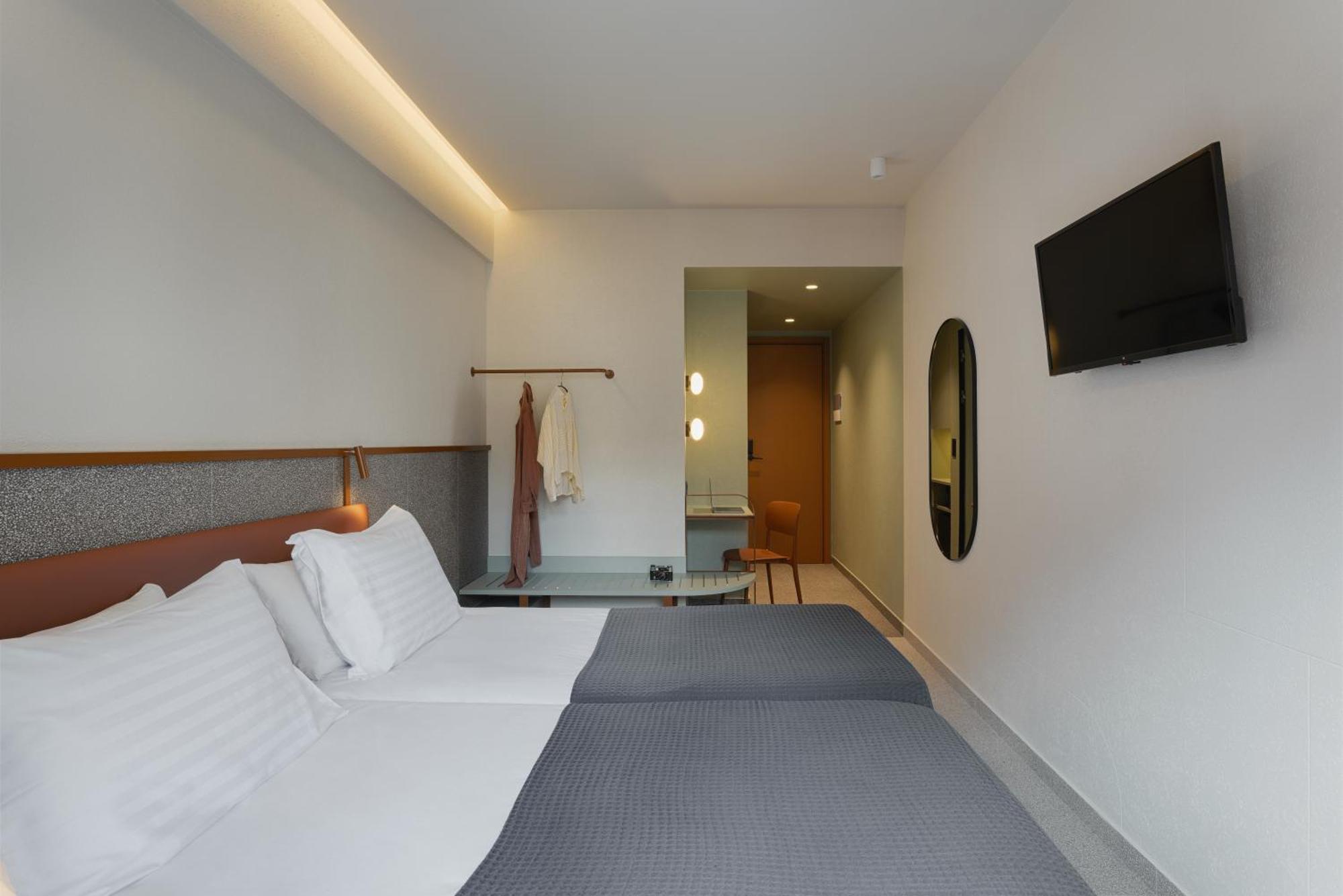 Evripides Hotel